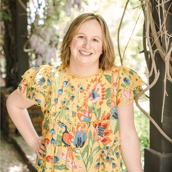 Meet your Posher, Krista - Picture 3 of 3